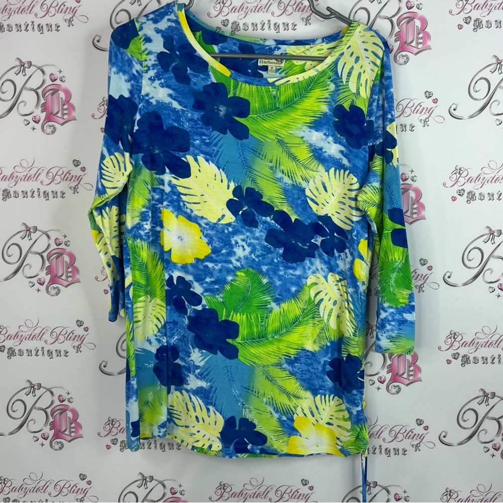 Palm harbour long sleeve flowers Tropical Blue and Green floral Top